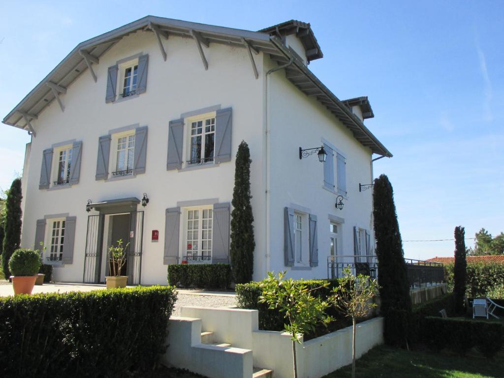 Hotel La Villa Saint-Pierre-dʼIrube Exterior foto